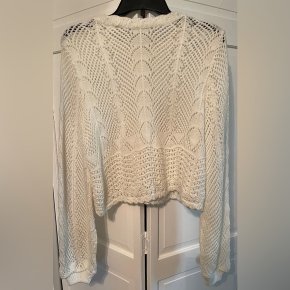 ASOS Crotchet Sweater w/ Bubble Sleeve - Picture 2 of 5